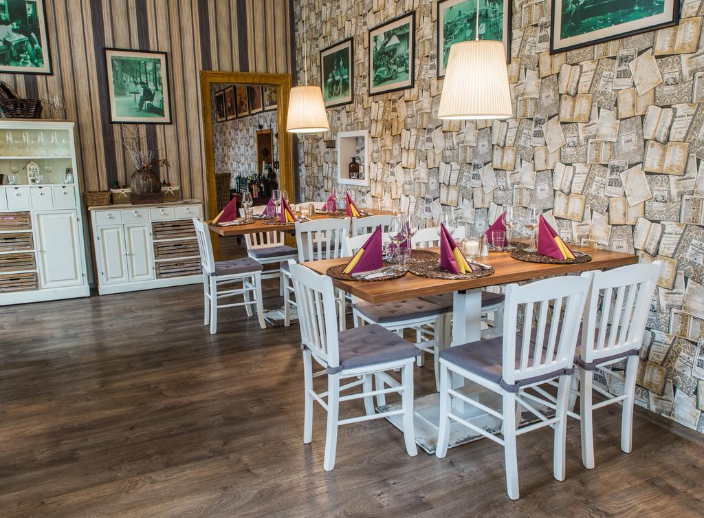فندق Restaurace Stara Lipa Česká Lípa المظهر الخارجي الصورة